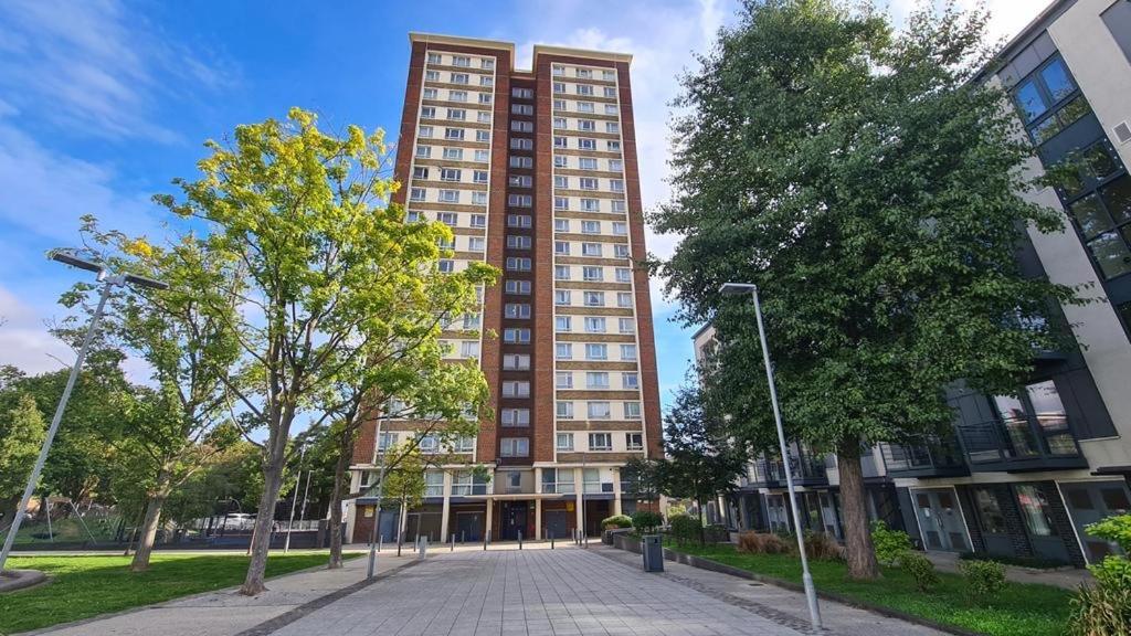 13 Clifton Court - Lovely 2 Bedroom Flat With Patio In Finsbury Park London Luaran gambar